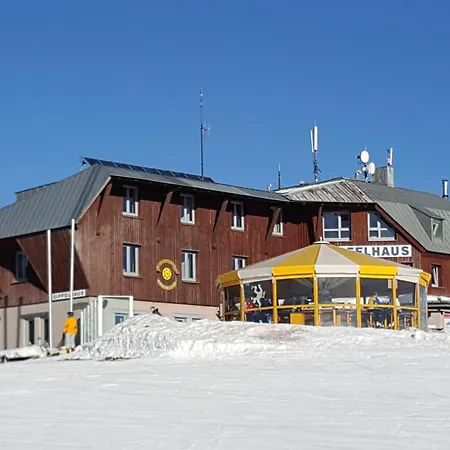 Gipfelhaus Gerlitzen ホテル Arriach