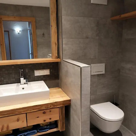 Gipfelhaus Gerlitzen מלון Arriach