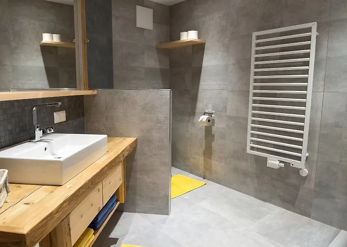 Gipfelhaus Gerlitzen ホテル *